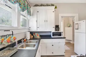 Charming Midtown Apt - Hannon Hideaway Unit C - Image 4