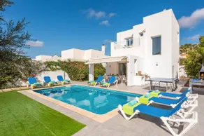 Villa Torrenit by Villa Plus - Image 3