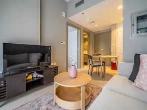 Business Bay Coziest 1BR Nest - Image 3