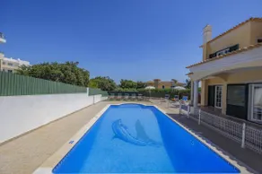 Villa Carvalho by Villa Plus - Image 4