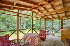 Cozy Becket Cottage Escape w/ Lake Access! - Image 2