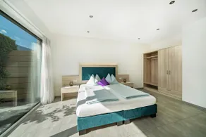 Ferienwohnung \"Weinreichhof Marie & Max\" mit Bergblick, privater Terrasse und WLAN - Image 4