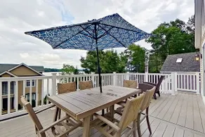 Lake view 2BR with dock & deck, walk to the beach - Image 4