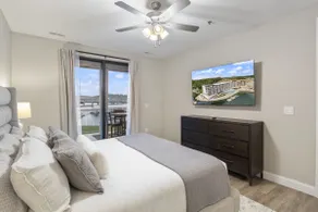 Topsider Experience in the Heart of Osage Beach - Image 5