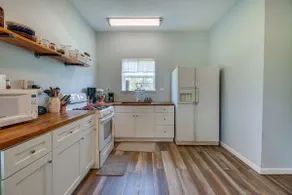 Kentucky Retreat Near Williamstown Lake! - Image 3