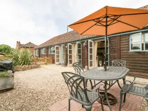 Tom's Barn - Image 3