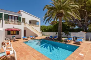 Villa Imogen by Villa Plus - Image 2