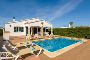 Villa Tonia by Villa Plus - Image 4