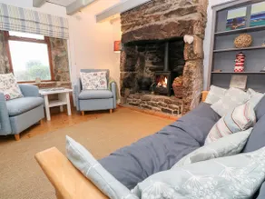 Miners Cottage - Image 3