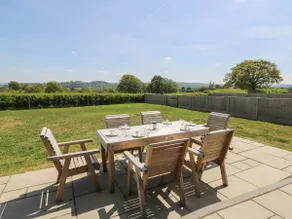 Hill Radnor - The Sheepfold - Image 3