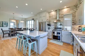 26-Acre Pilot Point Ranch Home w/ Pool & Mini Golf - Image 3