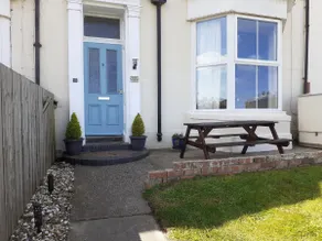 APPARTEMENT EN BORD DE MER, animaux acceptés, maison de campagne de vacances à Hornsea - Image 2