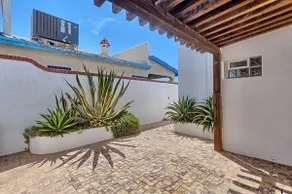 Bella Mareas - Image 4