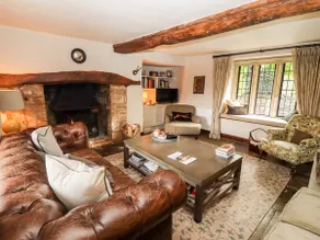 The Small House - Image 5