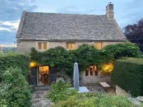 The Small House - Image 3