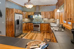 Weatherwood - Gorgeous Luxury Cabin with Spa! - Image 5