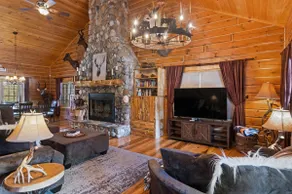 Weatherwood - Gorgeous Luxury Cabin with Spa! - Image 3