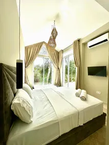 Lamina | Cozy Rustic Haven for a Peaceful Getaway - Image 2