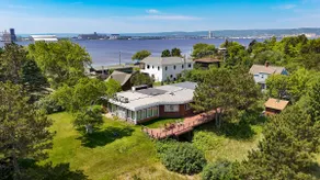 Lake Superior Beach House Heirloom Vacations - Image 2
