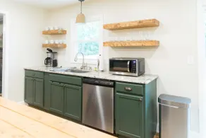 Fenced In|10 Min To DT|Sleeps 14|Walk In Shower - Image 3