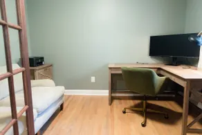 Fenced In|10 Min To DT|Sleeps 14|Walk In Shower - Image 5