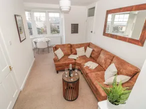 Lovatt House Apartment Tynemouth - Image 5