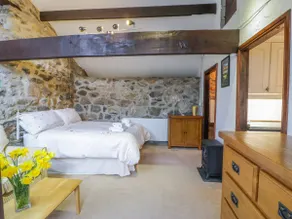 Waterfall Cottage - Image 3