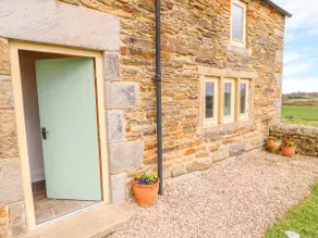 Woodthorpe Cruck Cottage - Image 3