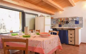 Nice apartment in Tusa with WiFi - Image 4