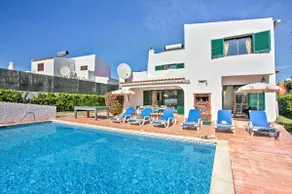 Villa Lilly by Villa Plus - Image 2