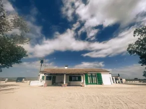 white farmhouse - Image 2