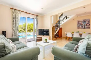 Villa Manuel by Villa Plus - Image 5