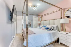 Spacious 4BR DC Home | 2 Parking Spots | Sleeps 8 - Image 5