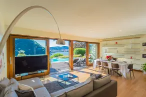 Villa Infinity by Rent All Como - Image 2