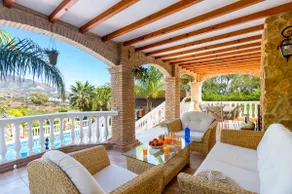 Schöne Villa \"Trebol\" mit Panoramablick, WLAN, Garten, Terrasse und Pool - Image 3