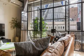 Warehouse conversion in historic Dovers building - Image 5
