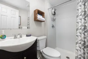 Downtown Kimmswick Studio Renovated Prime Location - Image 4