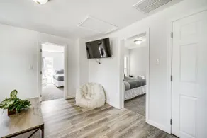 Cozy Glens Falls Getaway < 1 Mi to Downtown - Image 5