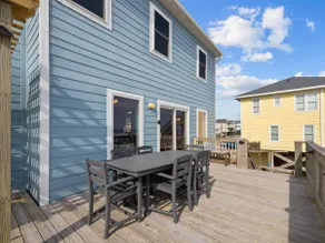 Sea Charm Beautiful Beachfront! 4 bed Oceanfront - Image 2