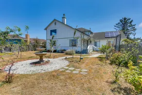 Seaside Eureka Vacation Rental w/ Bay Views! - Image 3