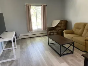 Affordable 1bd Apt Walk to ISU 8 minutes to Rivian - Image 2
