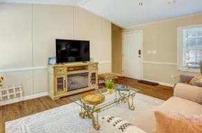 Secluded Rural Home in Normangee! - Image 5