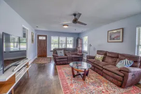 Premium House w/ BBQ & Free Parking, Near Attracti - Image 2