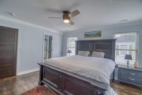 Premium House w/ BBQ & Free Parking, Near Attracti - Image 4