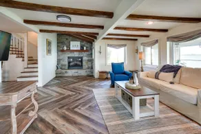 Waterfront Lake Poinsett Retreat w/ Fire Pit! - Image 5