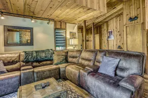 3 Mi to Shaver Lake: Cozy 'Bears Hideaway' Cabin! - Image 5