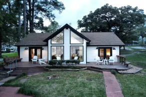Lakefront | Fire Pit | Dogs Welcome | Dockside Den - Image 5