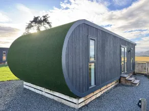 Green Law - Dog Friendly - Image 3
