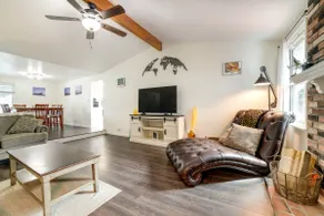 Pet-Friendly Home w/ Hot Tub! 6 Mi to Dtwn Reno - Image 4