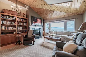 Beachfront House on Sebago w. lots of water toys! - Image 3